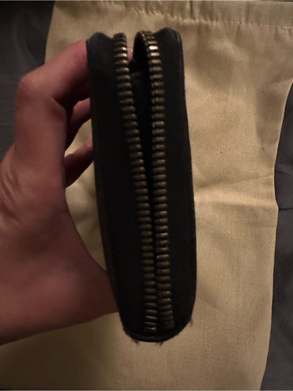 Gucci Black GG Monogram Zip Wallet - Picture 4 of 9